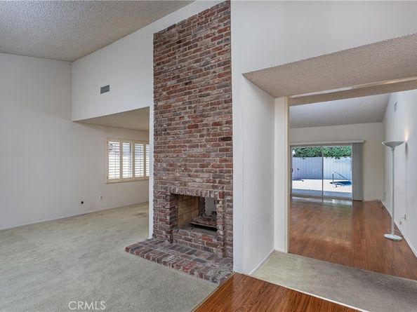 6849 Whitaker Avenue, Lake Balboa CA 91406
