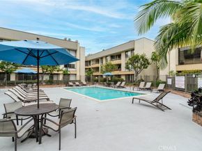 750 S Spaulding Avenue 129, Los Angeles CA 90036