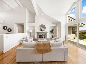 2 Saros 70, Irvine CA 92603