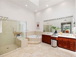 2 Saros 70, Irvine CA 92603