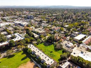 460 S El Molino, Pasadena CA 91101