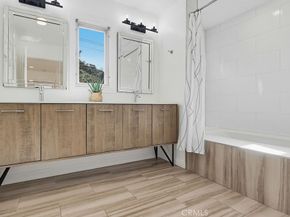 9499 Cherokee, Beverly Hills CA 90210