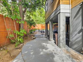 9499 Cherokee, Beverly Hills CA 90210