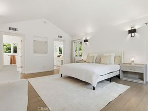 9499 Cherokee, Beverly Hills CA 90210