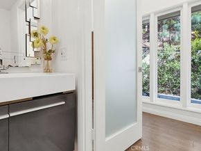 9499 Cherokee, Beverly Hills CA 90210