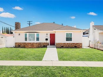 2002 S Bushnell Avenue