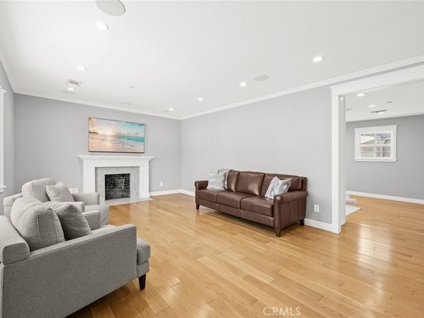 2002 S Bushnell Avenue, Alhambra CA 91803