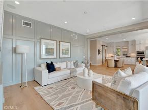 17 Ponte, Lake Forest CA 92630