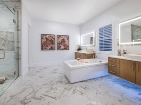 204 Briar Moon, Irvine CA 92618