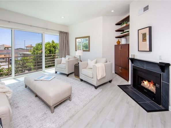 11949 Goshen 308, Los Angeles CA 90049