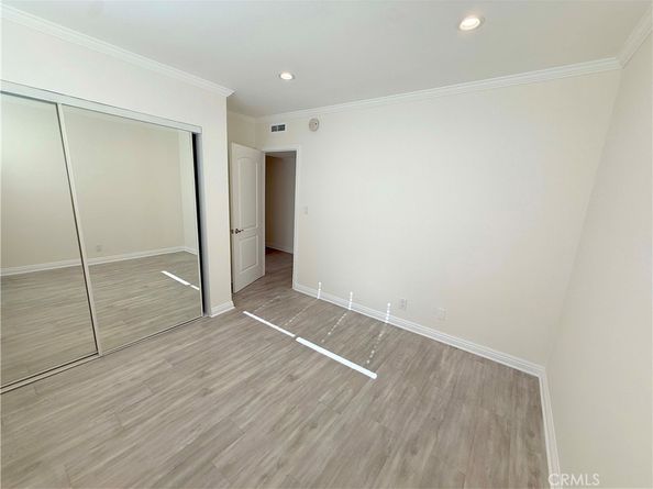 9689 Via Torino, Burbank CA 91504