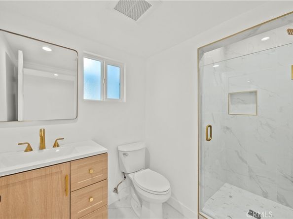 7755 Day Street, Tujunga CA 91042