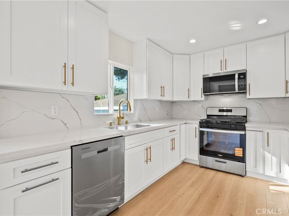 7755 Day Street, Tujunga CA 91042