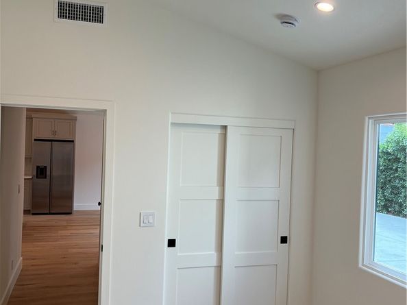 1569 1571 Wesley, Pasadena CA 91104
