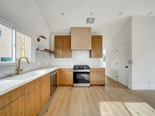 1569 1571 Wesley, Pasadena CA 91104