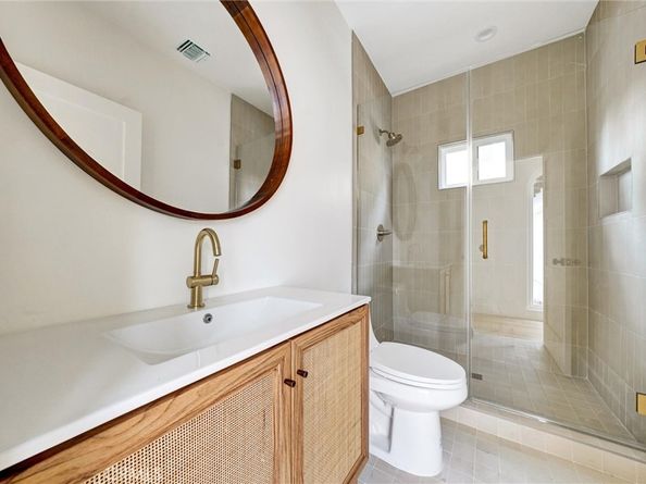 1569 1571 Wesley, Pasadena CA 91104