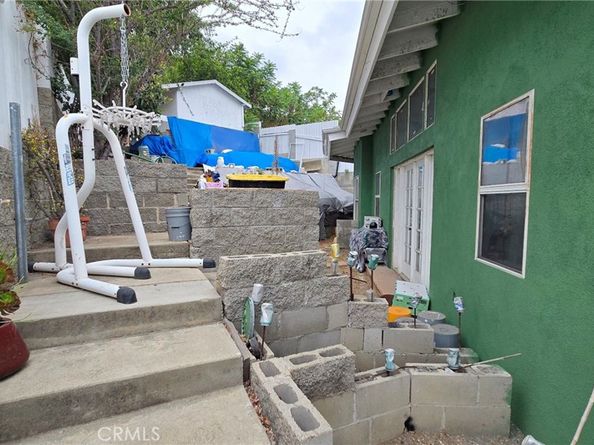 787 Terrace 49, Los Angeles CA 90042