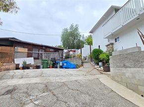 787 Terrace 49, Los Angeles CA 90042