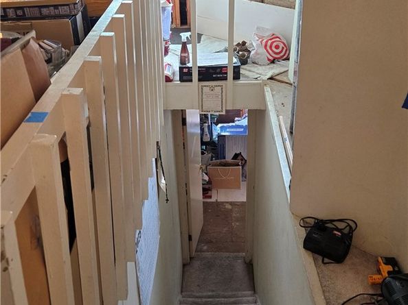 787 Terrace 49, Los Angeles CA 90042