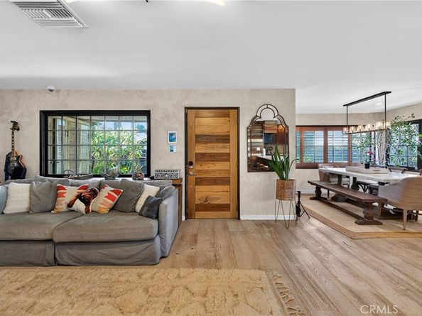 5526 Fulton, Sherman Oaks CA 91401