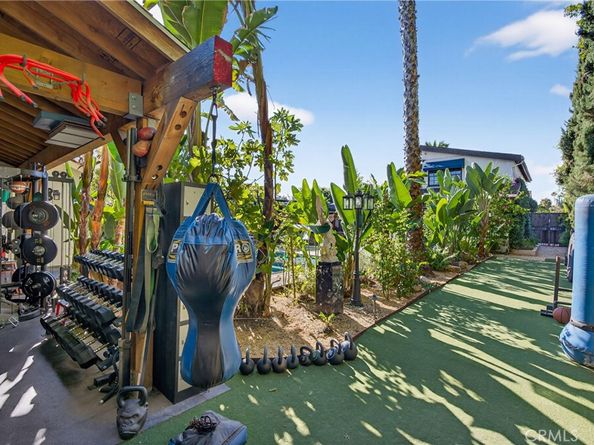 5526 Fulton, Sherman Oaks CA 91401