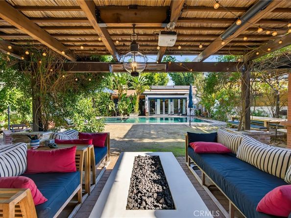 5526 Fulton, Sherman Oaks CA 91401