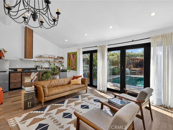 5526 Fulton, Sherman Oaks CA 91401