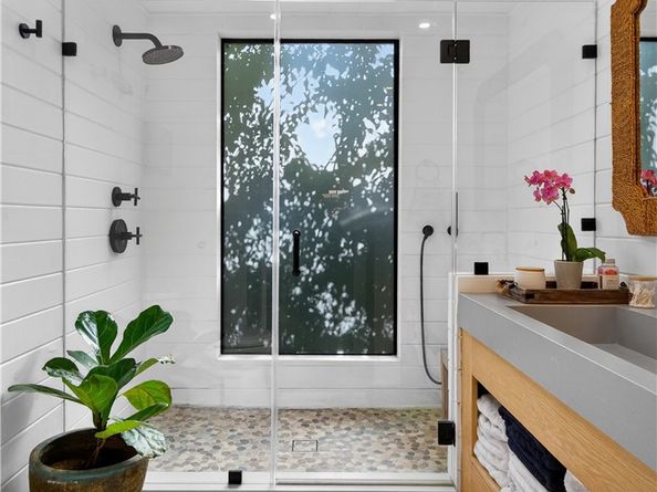 5526 Fulton, Sherman Oaks CA 91401