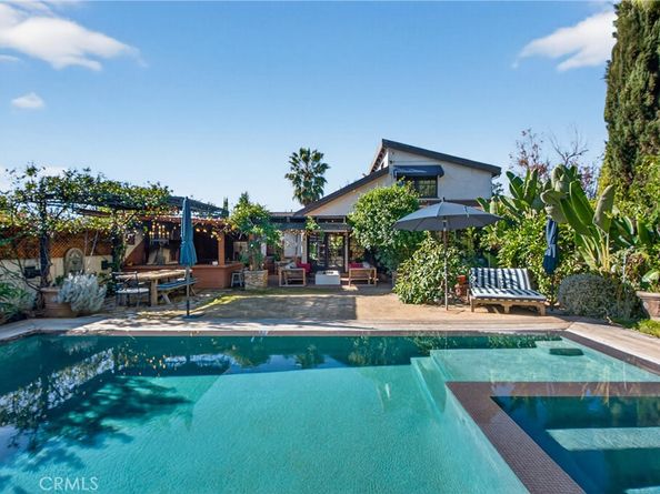 5526 Fulton, Sherman Oaks CA 91401