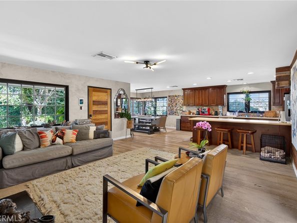 5526 Fulton, Sherman Oaks CA 91401