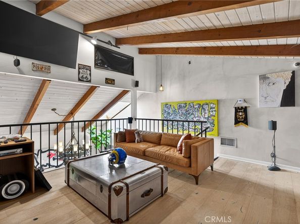 5526 Fulton, Sherman Oaks CA 91401