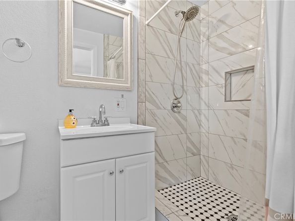 6301 Farmdale, North Hollywood CA 91606