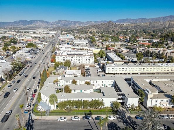 10749 New Haven Street 18, Sun Valley CA 91352