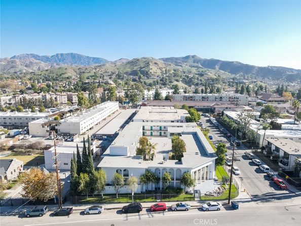 10749 New Haven Street 18, Sun Valley CA 91352