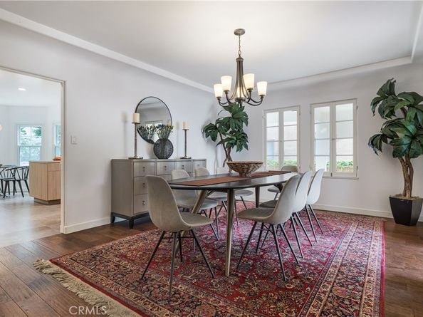 10452 Lindbrook Drive, Los Angeles CA 90024
