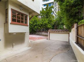 10452 Lindbrook Drive, Los Angeles CA 90024