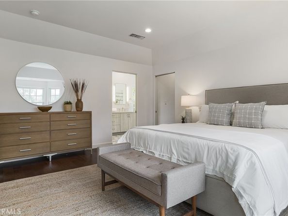 10452 Lindbrook Drive, Los Angeles CA 90024