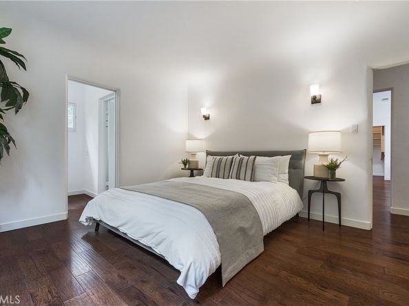 10452 Lindbrook Drive, Los Angeles CA 90024