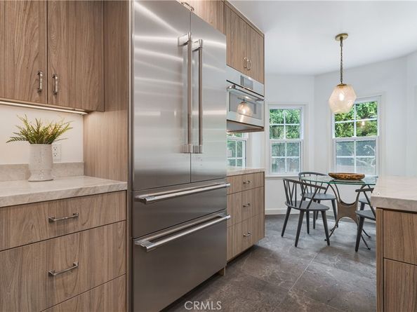 10452 Lindbrook Drive, Los Angeles CA 90024