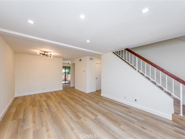 15035 Nordhoff Street 115, North Hills CA 91343