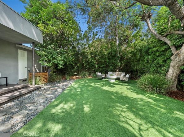 2828 Military Avenue, West Los Angeles CA 90064