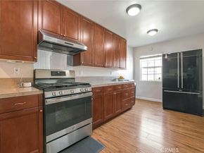 8512 Belford Avenue, Los Angeles CA 90045