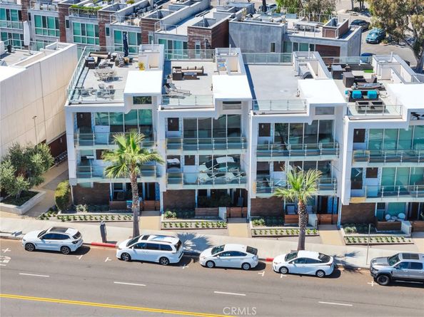 3353 Via Lido, Newport Beach CA 92663