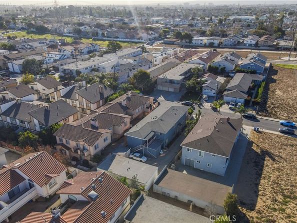 2513 Carnegie Lane, Redondo Beach CA 90278