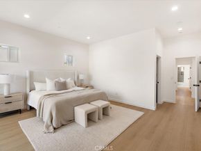 642 E Fairview Boulevard A, Inglewood CA 90302