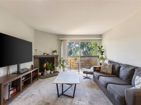 20253 Keswick 233, Winnetka CA 91306