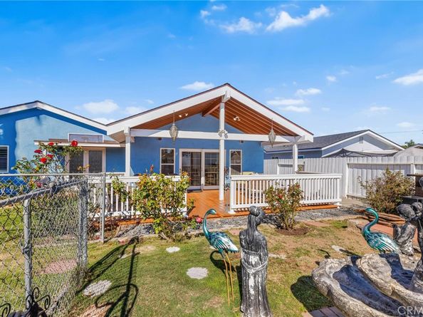 6651 Rockglen, San Diego CA 92111