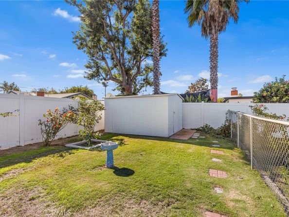 6651 Rockglen, San Diego CA 92111