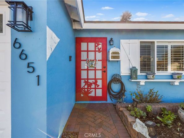 6651 Rockglen, San Diego CA 92111