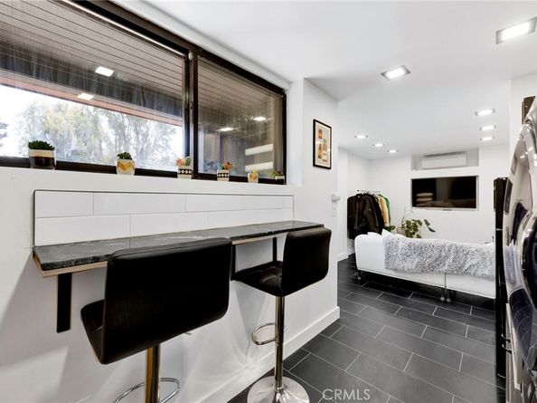 4009 Weslin Avenue, Sherman Oaks CA 91423